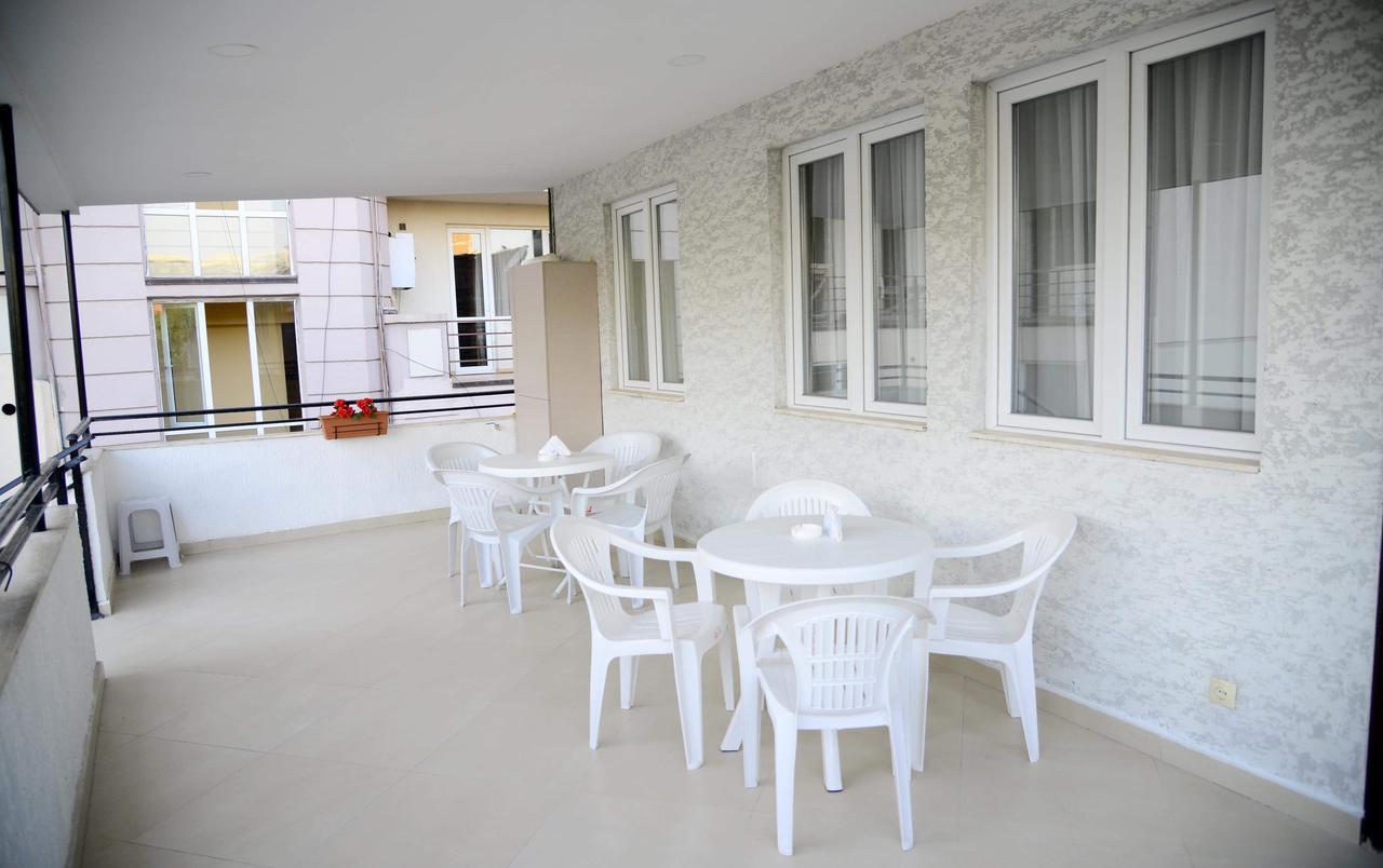 Комплекс GNG Apartment Тбилиси Экстерьер фото