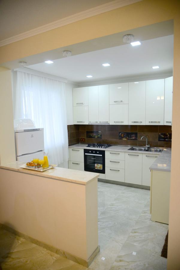 Комплекс GNG Apartment Тбилиси Экстерьер фото